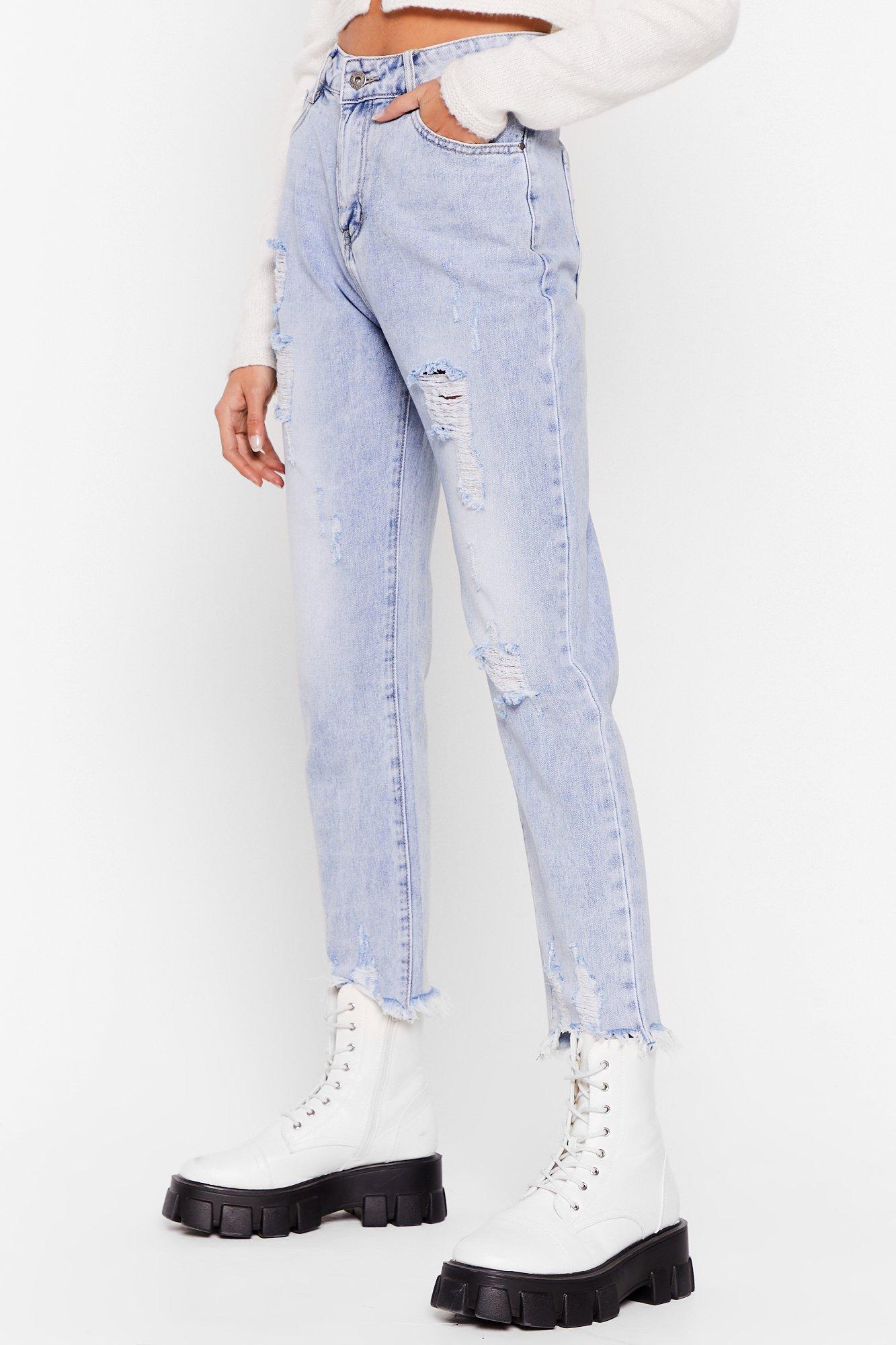 Fray to Go Distressed Mom Jeans